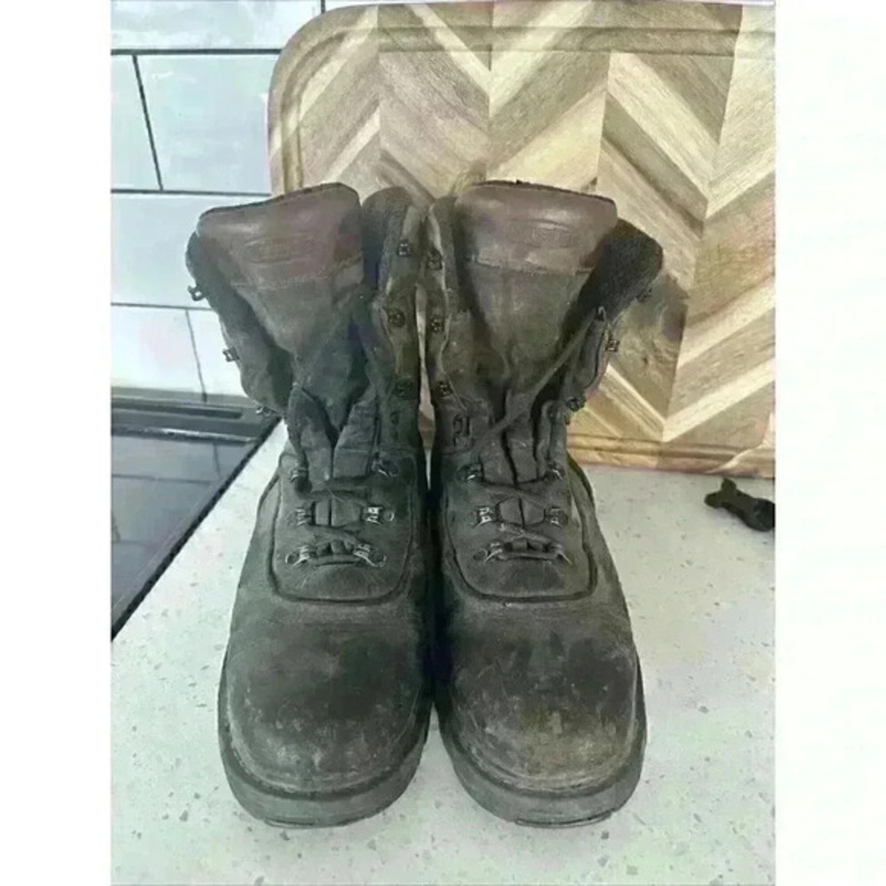 Wolverine Mens Leather/Camo Boots 8 M LaceUp 400‎ Grams Thinsulate Ultra Hunting